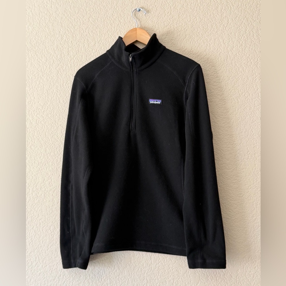Patagonia Women’s Black Fleece Quarter Zip, Sz LG